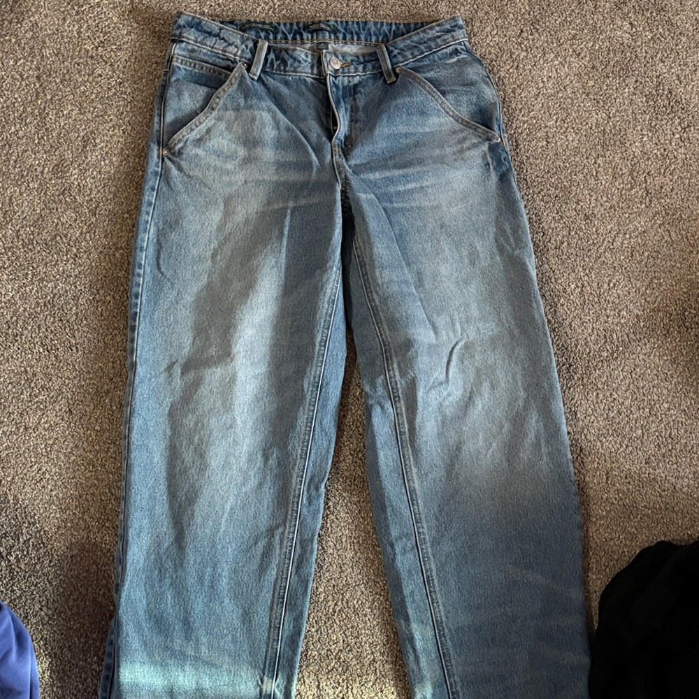 Wild Fable Relaxed Fit Blue Jeans for women- 4 short